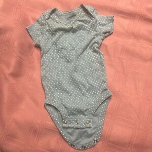 Carter’s short sleeved onesie